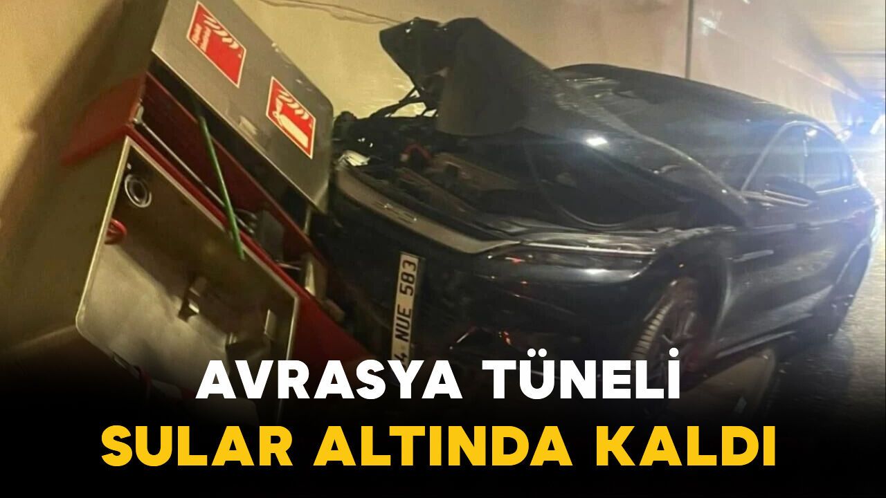 Avrasya Tüneli’nde Otomobil Yangın Panosuna Çarptı