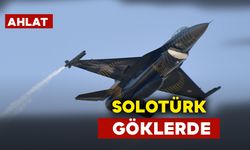 Solotürk Göklerde Nefes Kesti