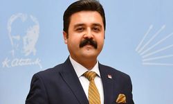 Yusuf Baştuğ: " Mevlid Gecesitüm insanlığa rahmet, sevgi ve hoşgörü mesajları getiren bir gecedir"