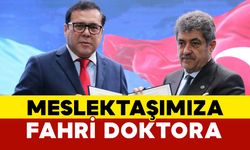 Gazeteciye Fahri Doktora Verildi