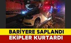 Gebze'de Kontrolden Çıkan Araç Bariyerlere Saplandı