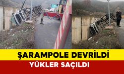 Bursa İnegöl’de Talaş Yüklü Tır Şarampole Devrildi