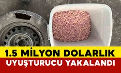 Otomobilin Motorunda 1.5 Milyon Dolarlık Uyuşturucu Yakalandı