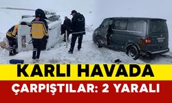Çorum'da Hafif Ticari Araç ile Minibüs Çarpıştı: 2 Yaralı