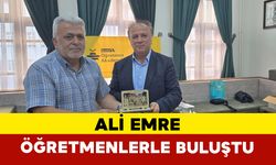 Ali Emre, Edebiyat Akademisi'nde Öğretmenlerle Buluştu