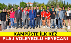 Kampüste İlk Kez Plaj Voleybolu Heyecanı