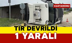 Tır devrildi, sürücüsü yaralandı