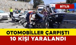 Otomobiller birbirine girdi: 10 yaralı