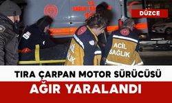 Tıra çarpan motosiklet sürücüsü ağır yaralandı