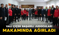 Vali Çiçek Başarılı Judocuları Makamında Ağırladı