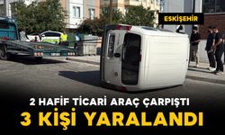 2 hafif ticari araç çarpıştı: 3 yaralı