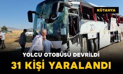 Yolcu otobüsü devrildi: 31 yaralı