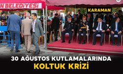 30 Ağustos Kutlamalarında Koltuk Krizi