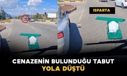 Isparta'da cenazenin bulunduğu tabut yola düştü