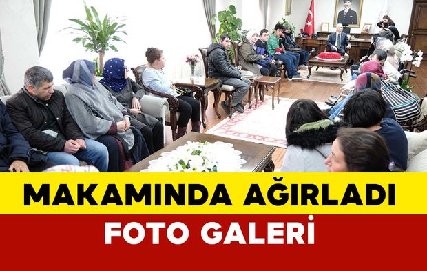 Vali Çiçekli, Ana Kucağı Öğrencilerini Makamında Ağırladı