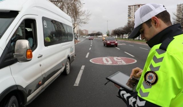 2 milyondan fazla araç denetlendi ve 400 binden fazla araca işlem yapıldı