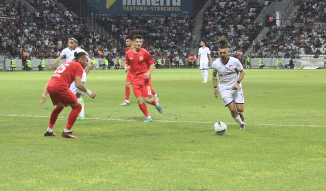 Karaman FK, Elazığspor'a 1-0 Yenildi