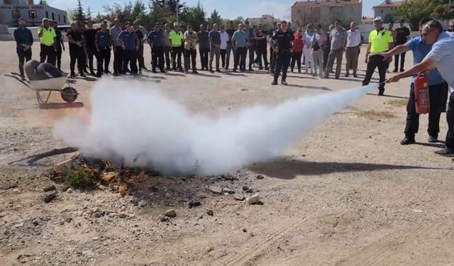 Karaman'da yangına müdahale eğitimi verildi