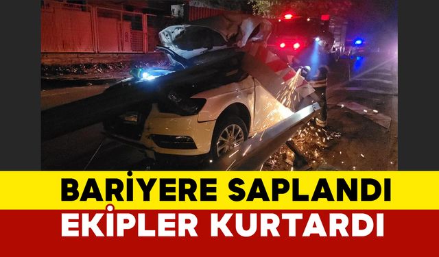 Gebze'de Kontrolden Çıkan Araç Bariyerlere Saplandı