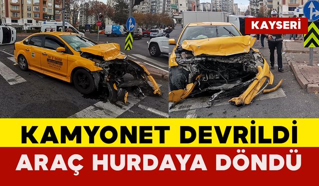 Ticari Taksi ile Kamyonet Çarpıştı: 6 Yaralı