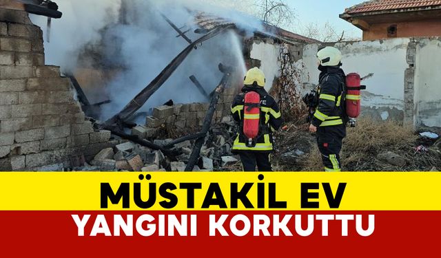 Kayseri’de Müstakil Evde Yangın: Geniş Çapta Hasar Meydana Geldi