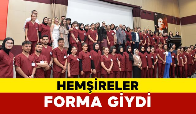 Kmü Hemşirelik Öğrencilerine Forma Giydiler