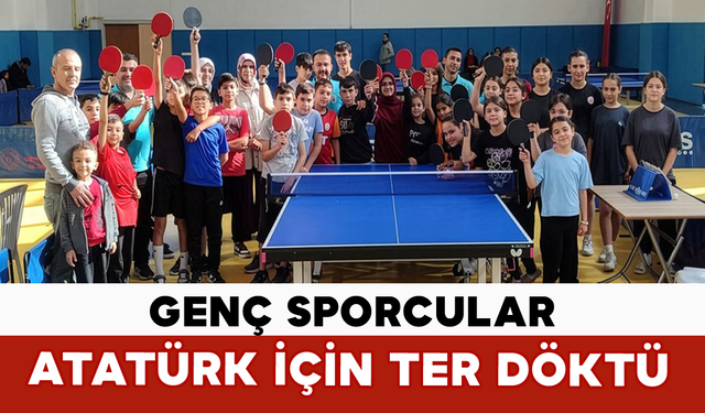 Genç Sporcular Atatürk İçin Ter Döktü