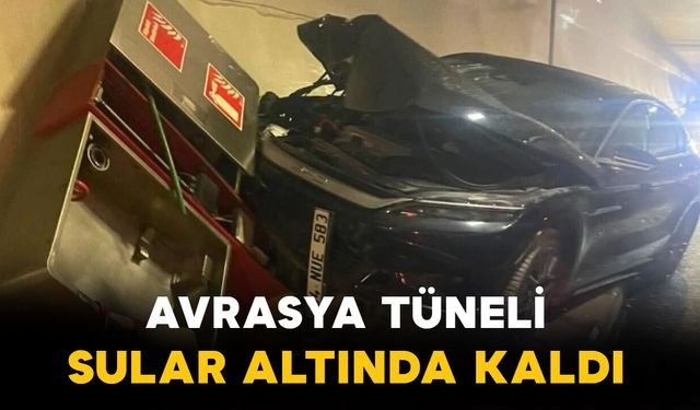 Avrasya Tüneli’nde Otomobil Yangın Panosuna Çarptı