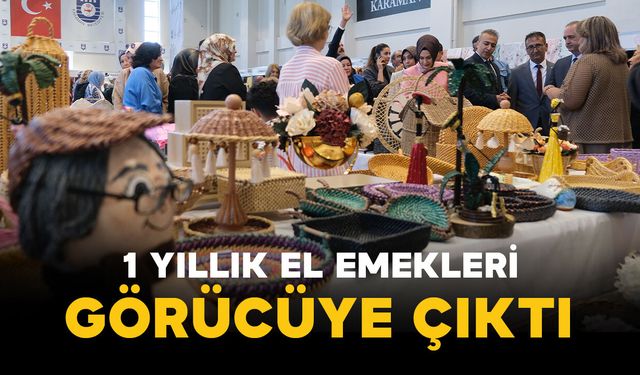 Halk Eğitimi Merkezi kursiyerlerinin el emeği göz nuru ürünleri sergileniyor