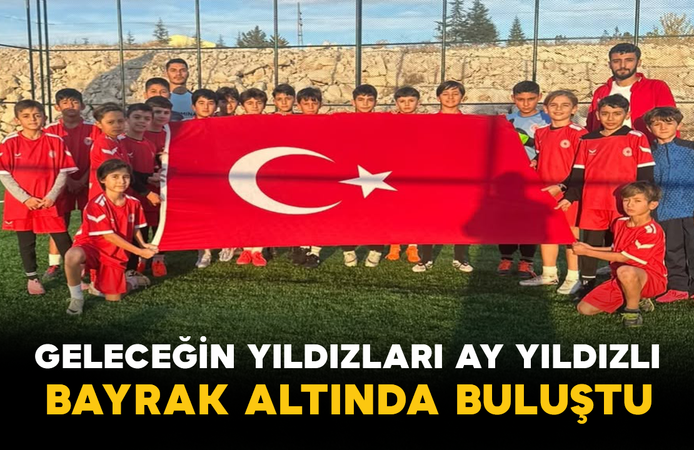 Geleceğin Yıldızları Ay Yıldızlı Bayrak Altında Buluştu