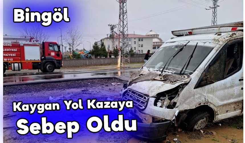 Kaygan Yol Kazaya Sebep Oldu