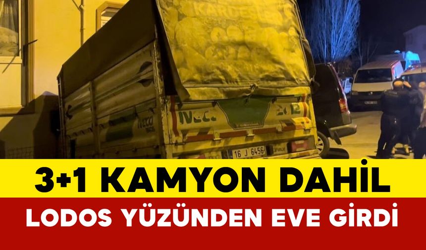 Şiddetli lodosa yenik düşen kamyonet evin salonuna girdi