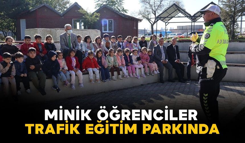 Karaman'da minik öğrenciler trafik eğitim parkında