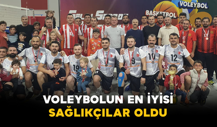 Karaman'da Voleybolun En İyisi Sağlıkçılar Oldu