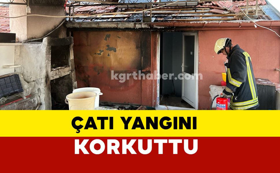 Karaman’da apartmanda çatı yangını korkuttu