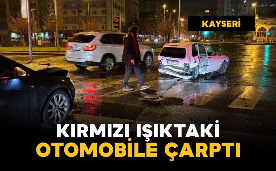Alkollü sürücü kırmızı ışıkta bekleyen otomobile çarptı: 1 yaralı