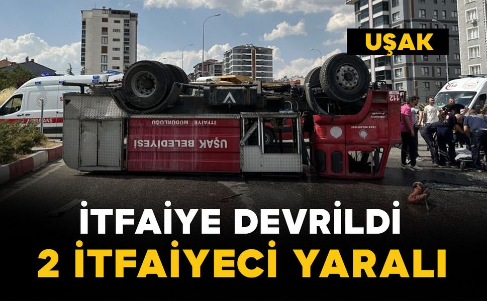 Çarpışma sonrası itfaiye devrildi: 2 itfaiyeci yaralı