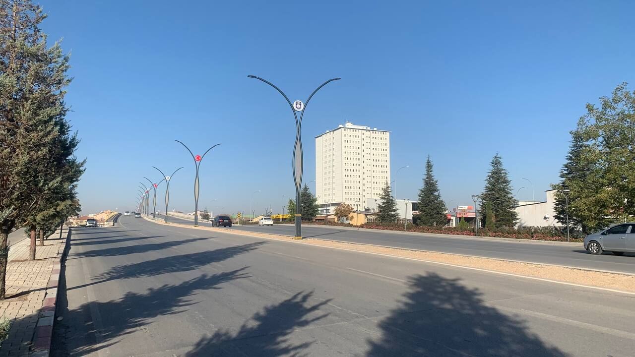 El Atılmışken Bir Üst Geçit Neden Olmasın2