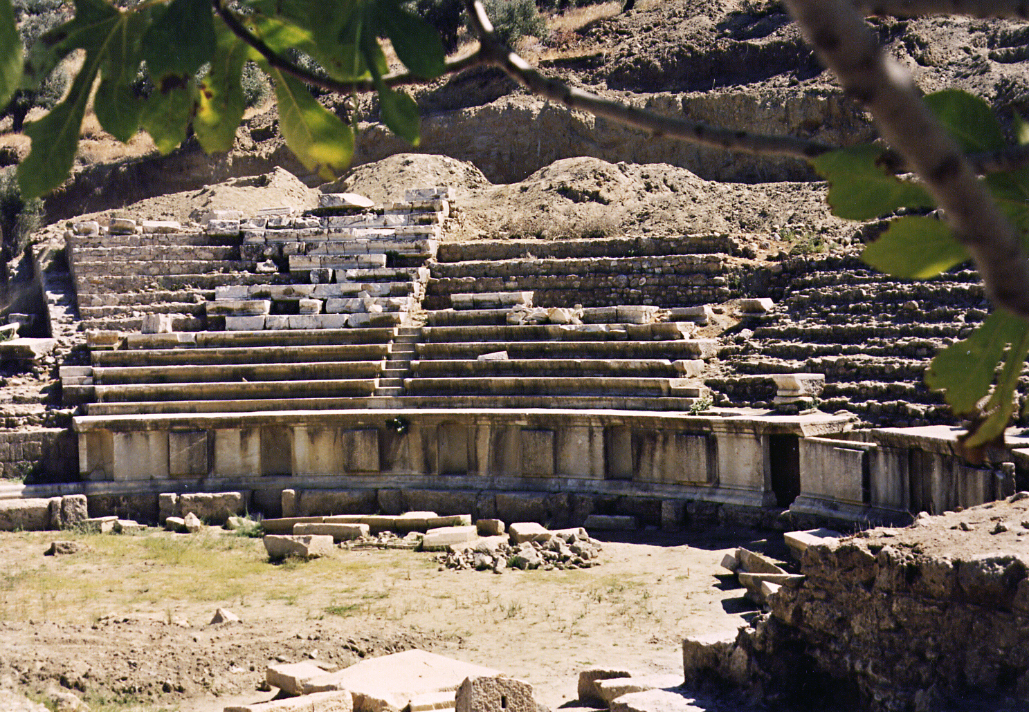 Aydinin Tarihi Ve Turistik Yerleri Nelerdir (11)
