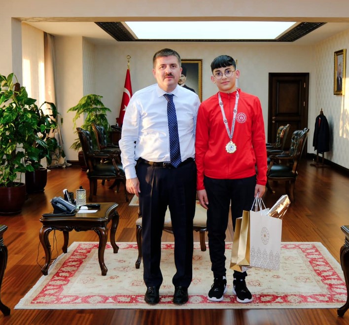 Badminton Turkiye Birincisi Karamandan1