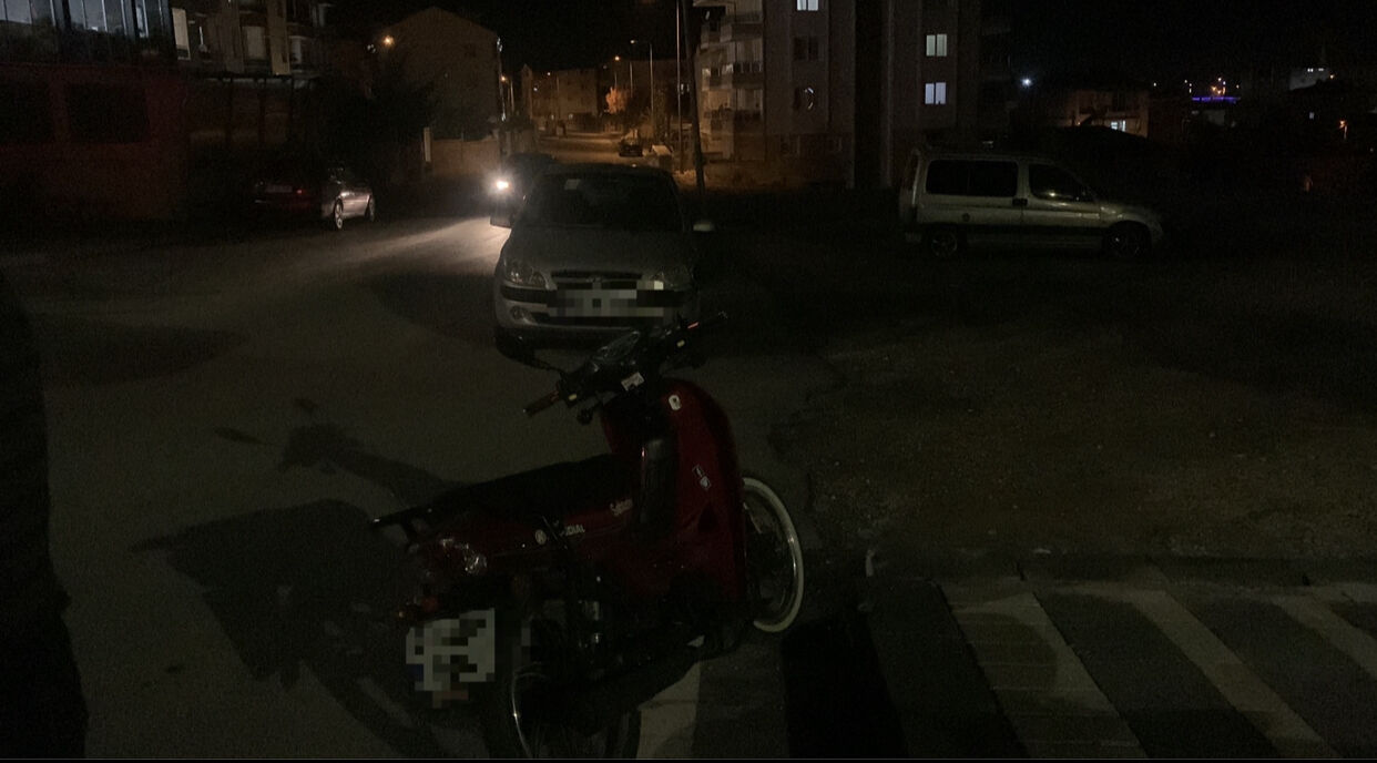 Karamanda motosiklet ile otomobil çarpıştı bir yaralı2