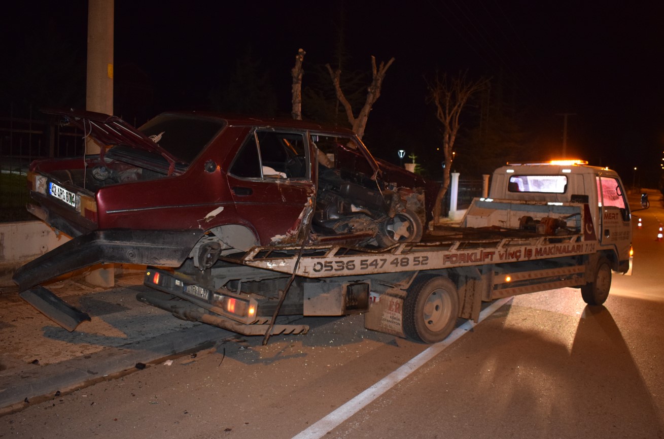 Karamanda Kazadan Saniyelerle Kurtuldular Otomobil Takla Atarak Karsi Seride Uctu6