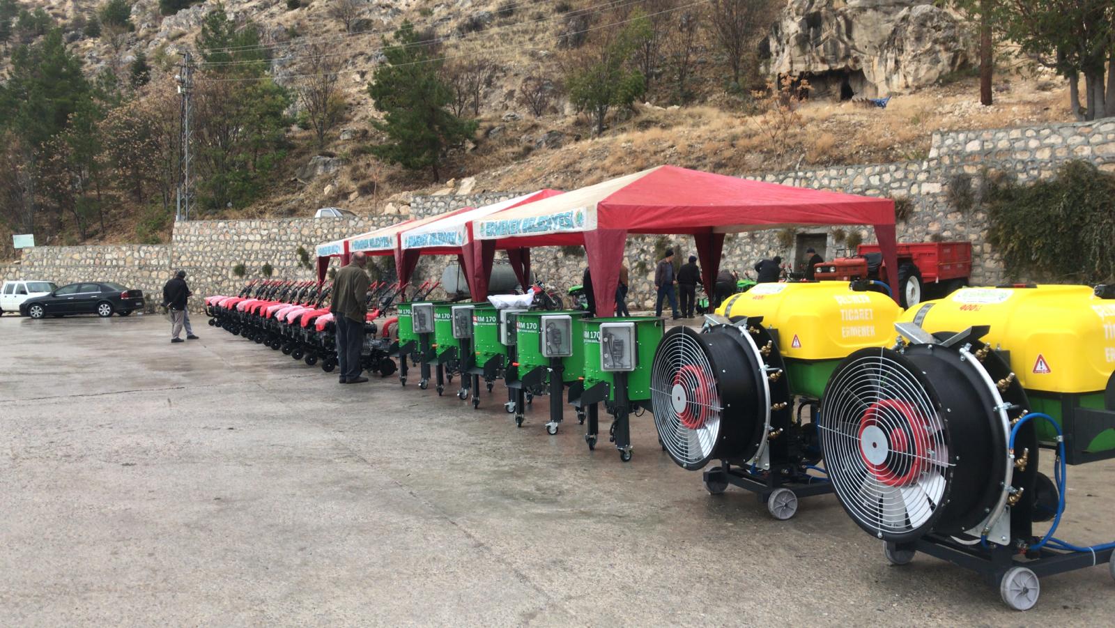 Ureticilere Ekipmanlari Teslim Edildi (1)