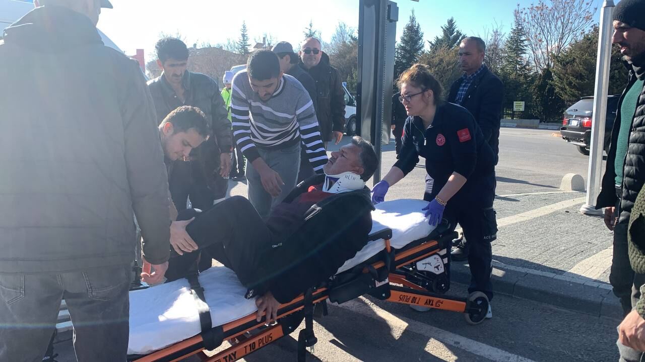 Karamanda 3 Tekerlekli Motosiklet Devrildi 2 Yarali4