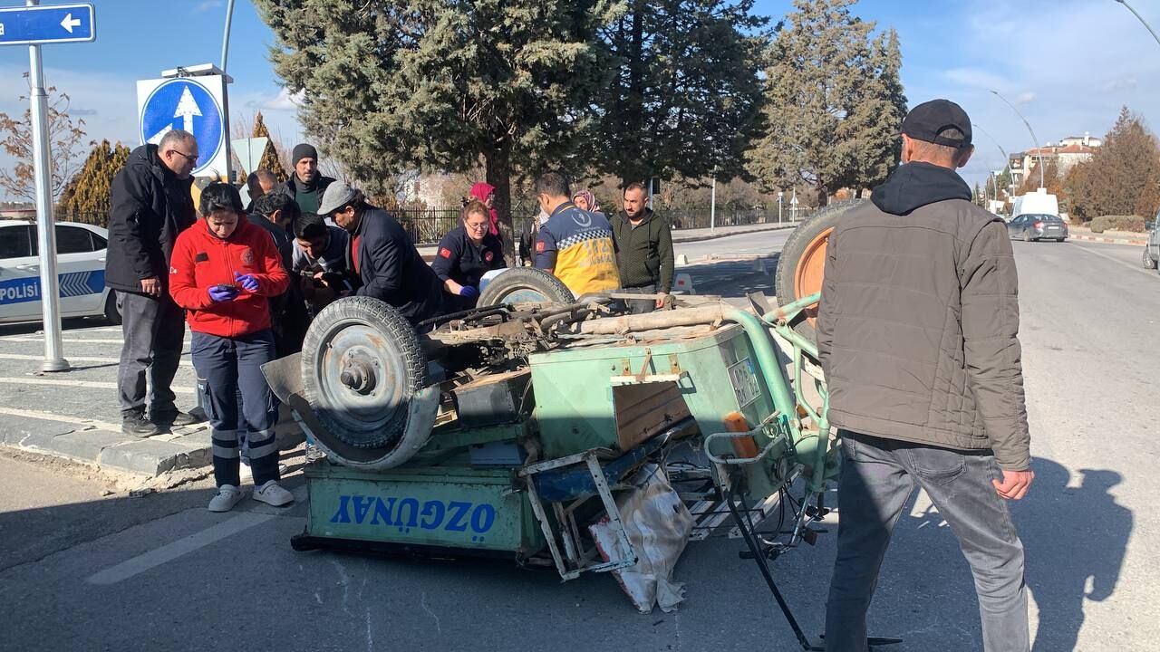 Karamanda 3 Tekerlekli Motosiklet Devrildi 2 Yarali5