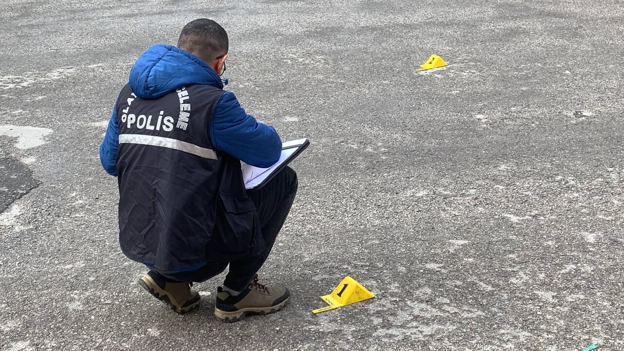 Karamanda Kursunlarin Hedefi Oldu7