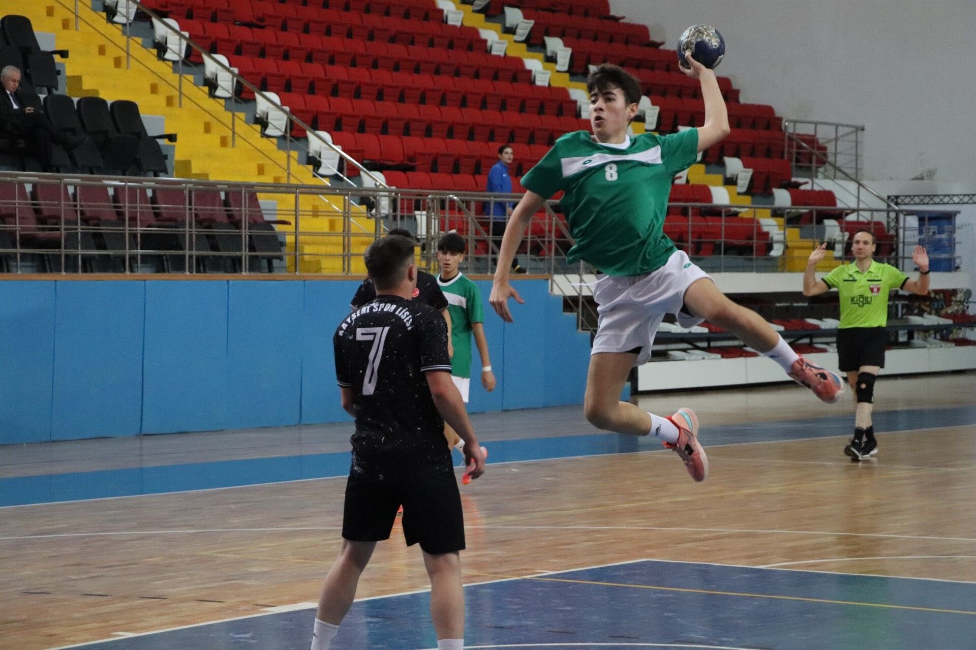 Yari Finalde Nefesler Kesildi (2)