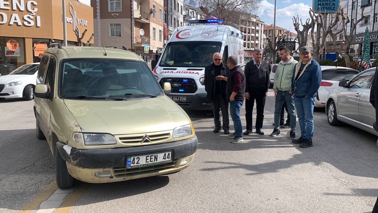 Karamanda Motosiklet Ile Otomobil Carpisti3