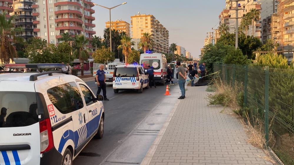 Kaldirimda Cansiz Beden Bulundu1