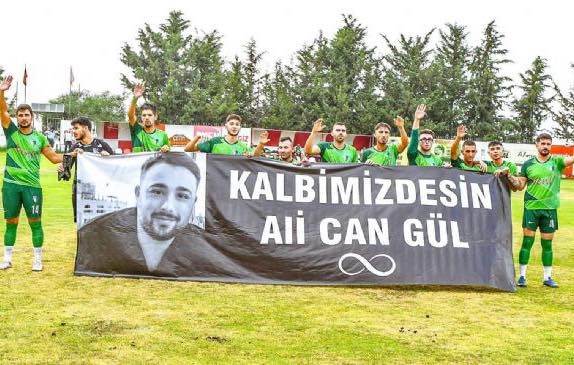 Mide Balonu Ameliyati 22 Yasindaki Genci Hayattan Kopartti3